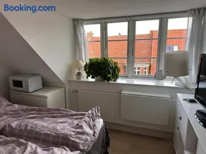 Værelse i lejlighed med udsigt og ro - Image 4