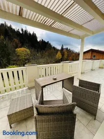 Tanjas gemütliches Haus am Mondsee - Image 1