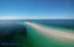 Le Studio La Plage 3 Etoiles Face A La Mer - Image 3
