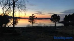 Cottage by the lake in Namsos - Image 2