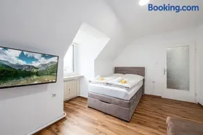 EasyStay Apartment - by myNests - Image 2