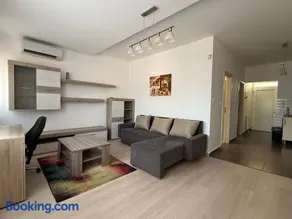 LOTZ Apartman - Image 4