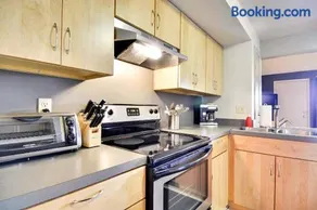 Barton Hills Condominiums - Image 4