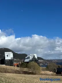 Prime location, Top floor Åre View, near VM8 - Image 1