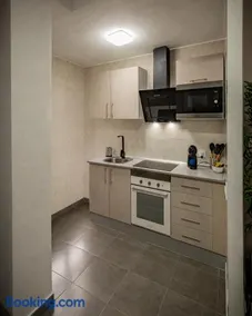 Aura Suites Viveiro - Image 3