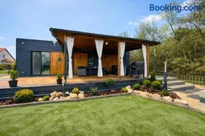 Cute Cottage - Image 3