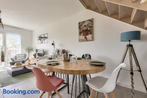Jolie maison avec terrasse à Andernos-les-bains - Image 1