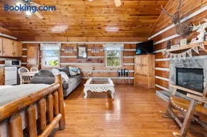 Hillside Hideout Log Cabin For 2! Cabin 10 - Image 5