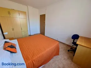 apartemento ideal grupo y familia climatisacion y cerca playa . mongrell - Image 2