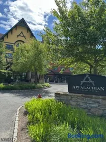 The Appalachian Hotel at Mountain Creek Resort - Pool, Hot Tub & Sauna - Image 2