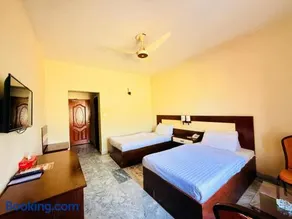 Pameer Hotel Mingora - Image 2