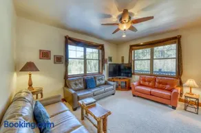 Vista Point Home - Image 4