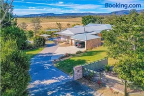 Riverbend Ranch Tamborine - Image 1