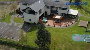 Captiva Wexford - Your Ultimate Luxury Family Villa Getaway - Image 2
