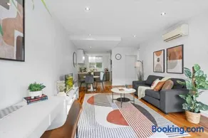 Hidden Gem at Caulfield Park - Image 1