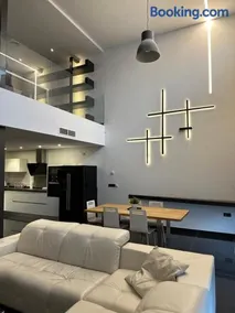 Casa Bulevar - Exclusiva casa muy moderna en zona tranquila - Image 2