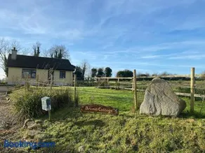 Tranquil rural cottage - Image 1