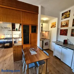 Conero Apartments - Image 4