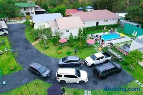 Chababarn Resort & Pool villa - Image 1