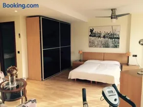 Apartamentos Puigsapera - Image 2