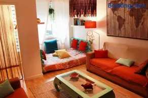 Nesha Guesthouse Lisbon - Image 1