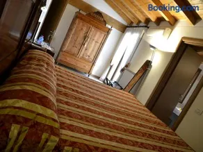 9 Muse Bed and Breakfast - Image 1