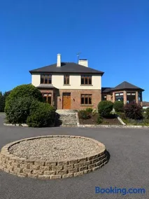 Gleneven House Cootehill - Image 1