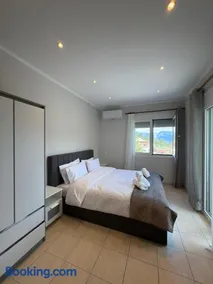 Panorama House - Image 2