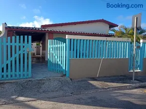Casa Grande de 4 quartos com 2 Suítes em Jauá - Image 1