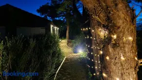 Woodcote Secret Garden - Image 2