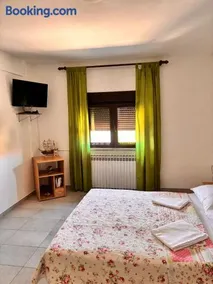 Ruža i Natalija - Image 3