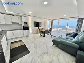 Villa Bella Vista- Luxury Ocean & Mountain Views - Image 1