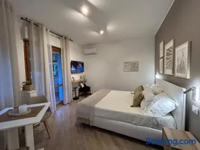 Mono Sirolo My house - Image 2