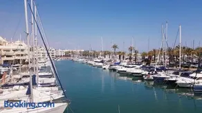 The Perfect Holiday Location - Image 1