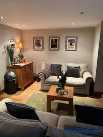 The Field View Retreat at Alveston Pastures just 3 miles from the Town - Image 4