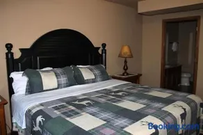 3 Bedroom condo at Wild Eagle Lodge - Image 2
