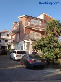 Apartments More - Image 1