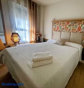 Portia Metropolitan Suite - Image 3