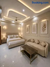 Hotel Regent DHA - Image 1