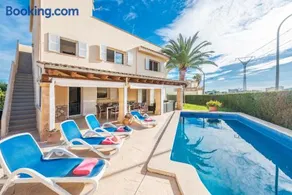 Villa mit privatem Pool, Garten und Terrasse - Image 3