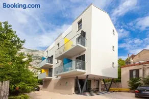 SUBTUB Hostel Makarska - Image 1