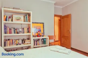 Casa con jardín en Valdepeñas, Casa León - Image 3