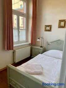 Hotel zur Schlossmühle - Image 1
