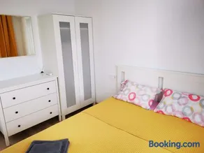 SunnySpainHolidays Apartments - Image 2