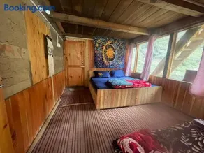Zevibes Riverside Wood and Stone Villa - Image 2
