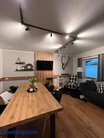 home B29 - Image 4