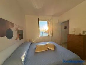 Blue Maison - Image 1