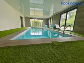 Villa - piscine intérieur chauffée - jardin clos - Image 3
