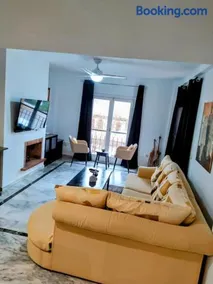 Monte Duquesa - 4 bedroom apt, 3 bathrooms close to Port and Beach, communal pool - Image 2