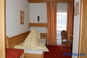 Aktiv Hotel Karla - Image 5
